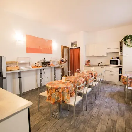 Bed & Breakfast Camollia Siena