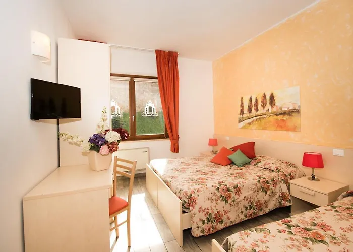 Camollia Bed and Breakfast 3*