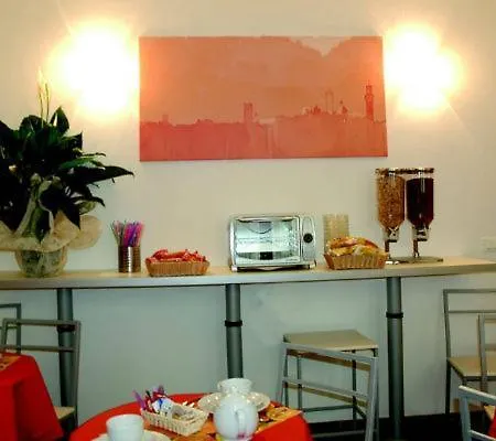 베드 앤드 브렉퍼스트 카몰리아 시에나