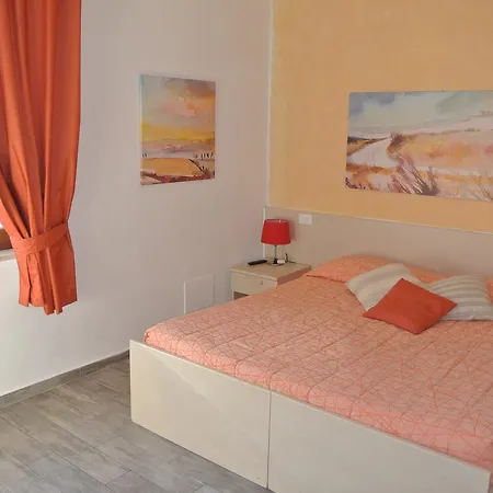 Camollia Bed and Breakfast 3*