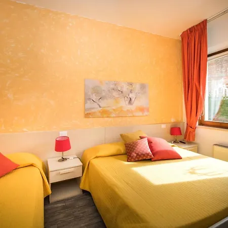 Couette-café Camollia 3*